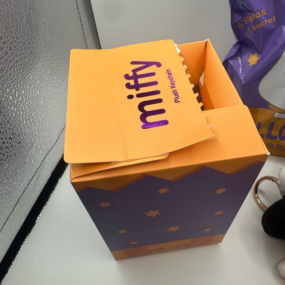 Miffy Purple Halloween Plush with Witch Hat - Picture 6 of 6